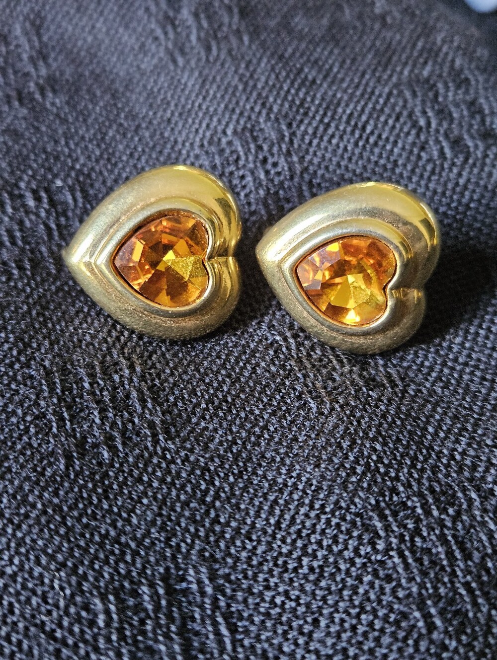 Vintage Gold Heart Clip-on Earrings with Amber Crystal Center